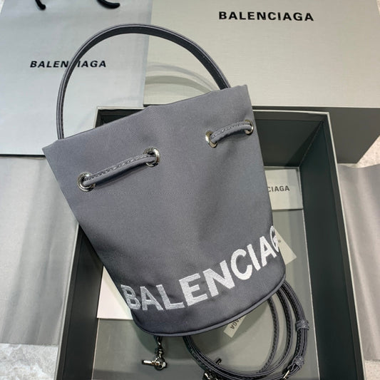 Balen Le Cagole Metop Qualityum Bag In Bucket Bucket Bag