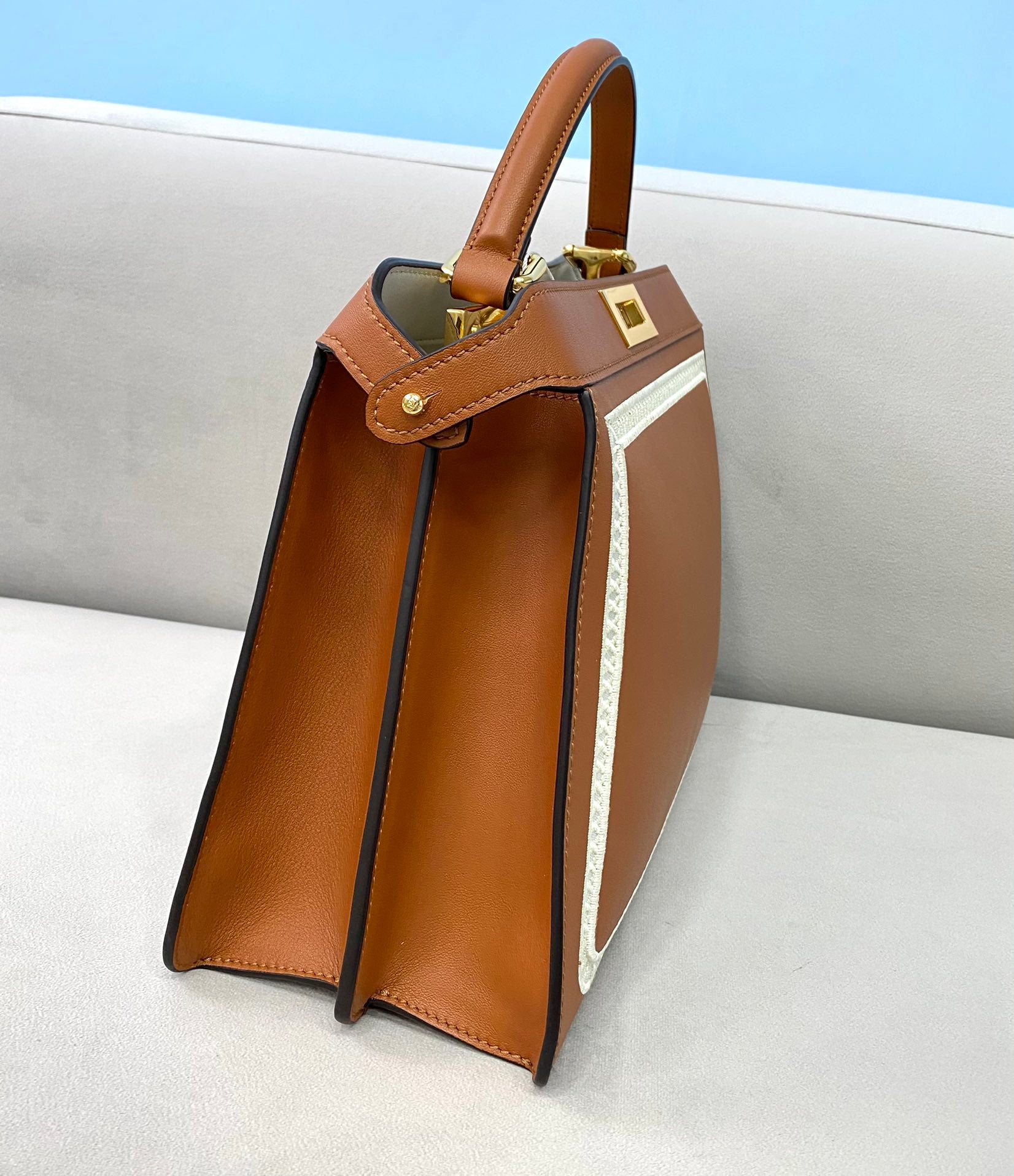 Peekaboo Brown 13In33Cm Travel Bag