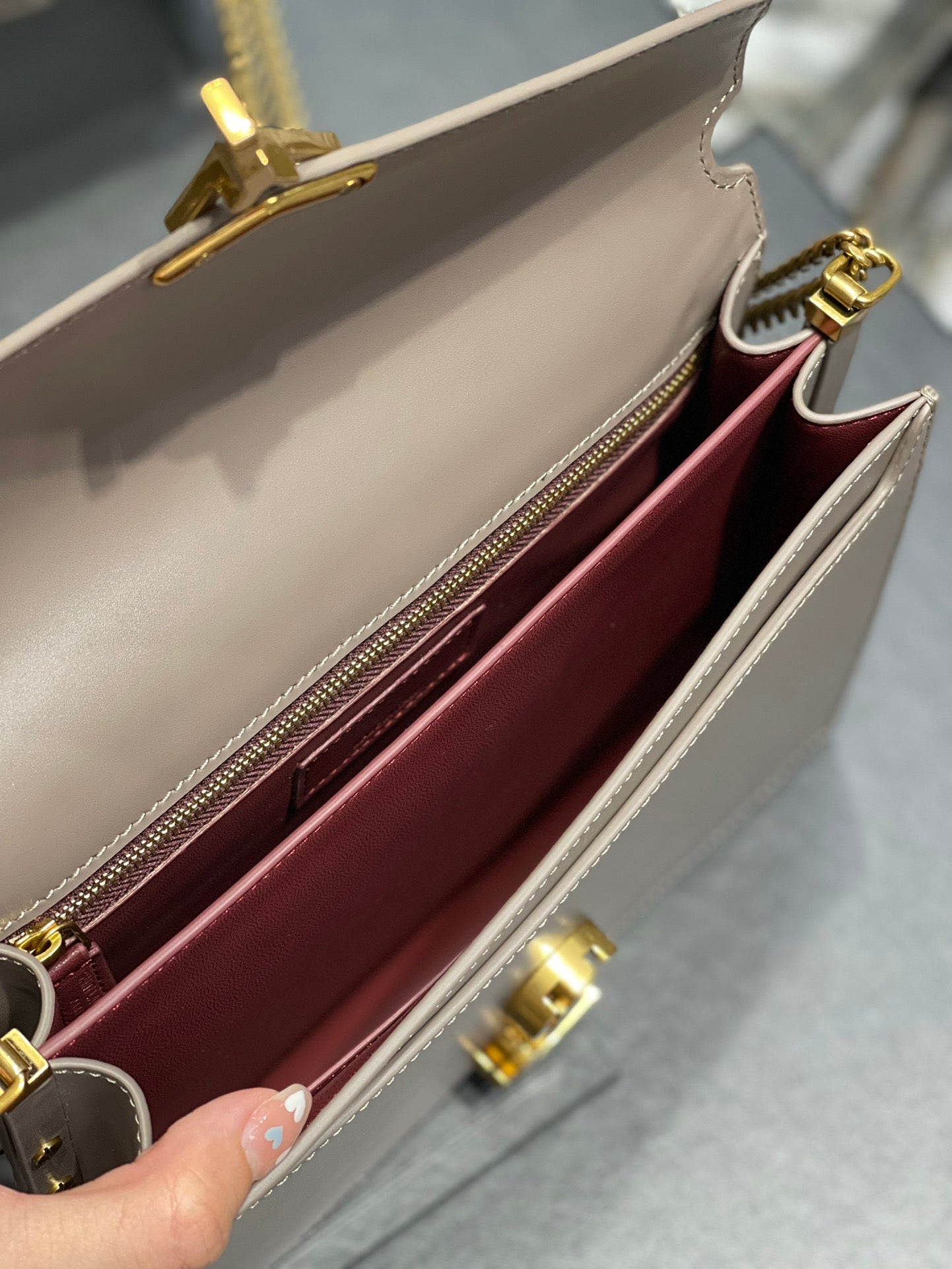 YSL Saint Laurent Cassandra Handbag Chain Travel Bag 86In22Cm Ysl 5386