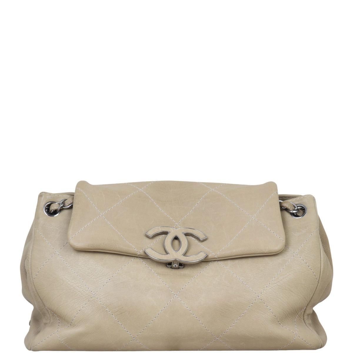 Chanel Hamptons CC Bag Flap Handbag Flap Bag26092022