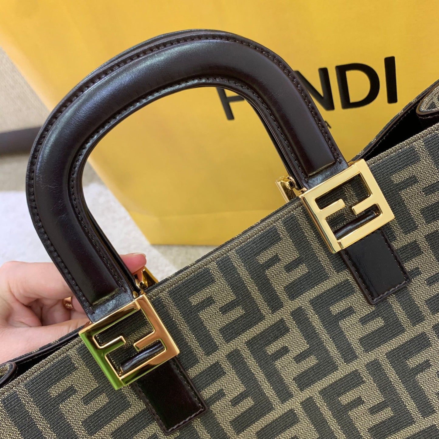 Fendi Metop Qualityum Totebag Ff Brown Tote Bag