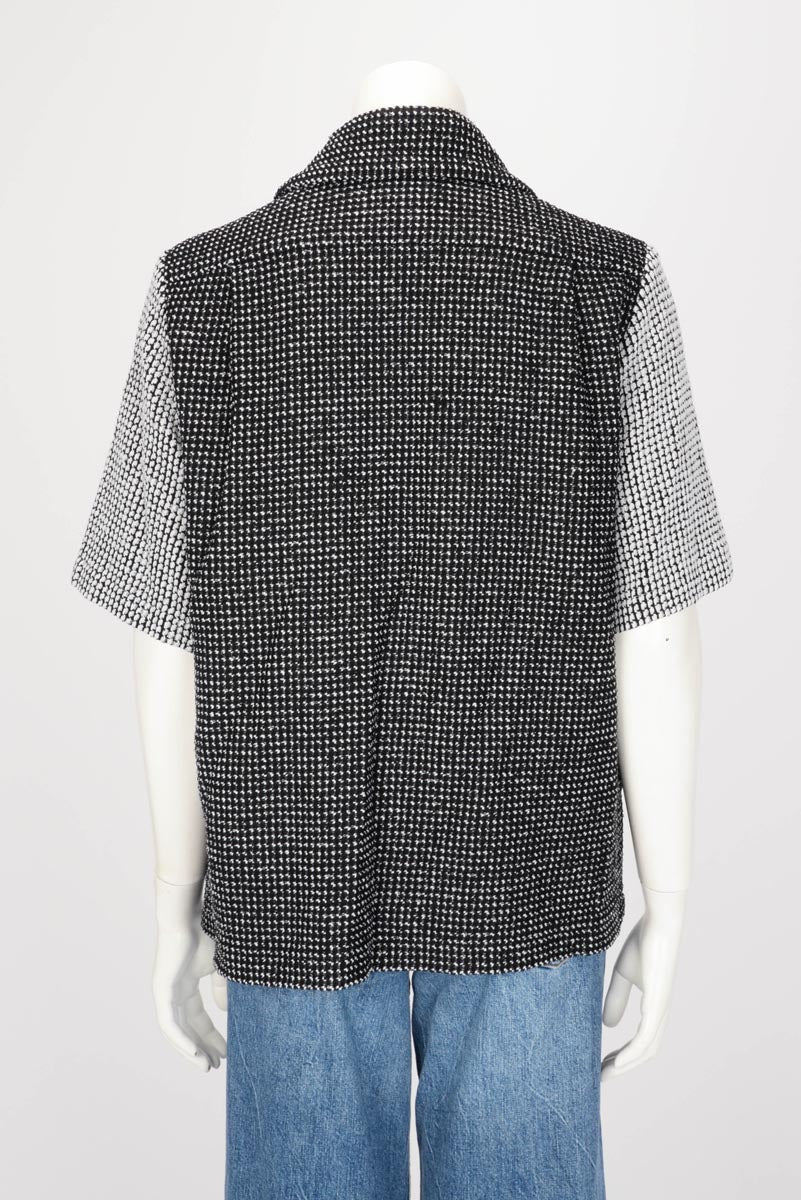 Chanel Black & White Tweed Short Sleeve Blo FR 36 Accessory