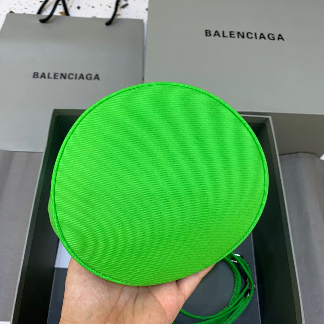 Balen Le Cagole Metop Qualityum Bag In Green Bucket Bucket Bag