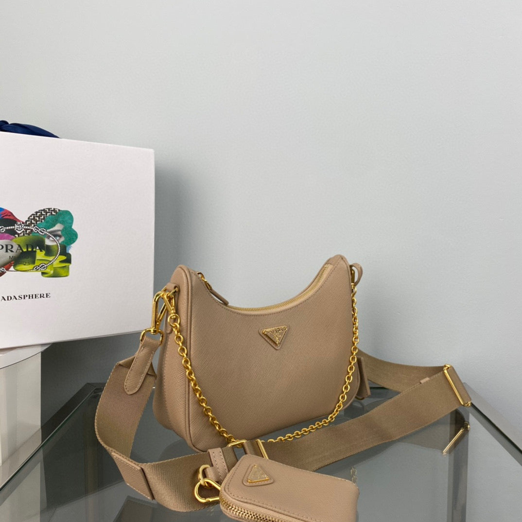 Prada Bolsa Re Edition Luxury Handbag Travel Bag Edition Saffiano 2005