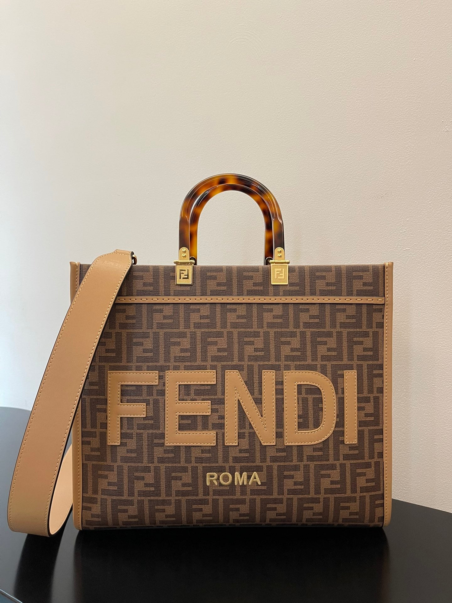 Fendi Top QualityTop Quality Sunshine FF Brown Medium Tote Bag