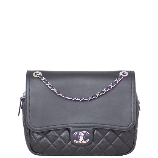 Chanel Easy Zip Bag Flap Handbag