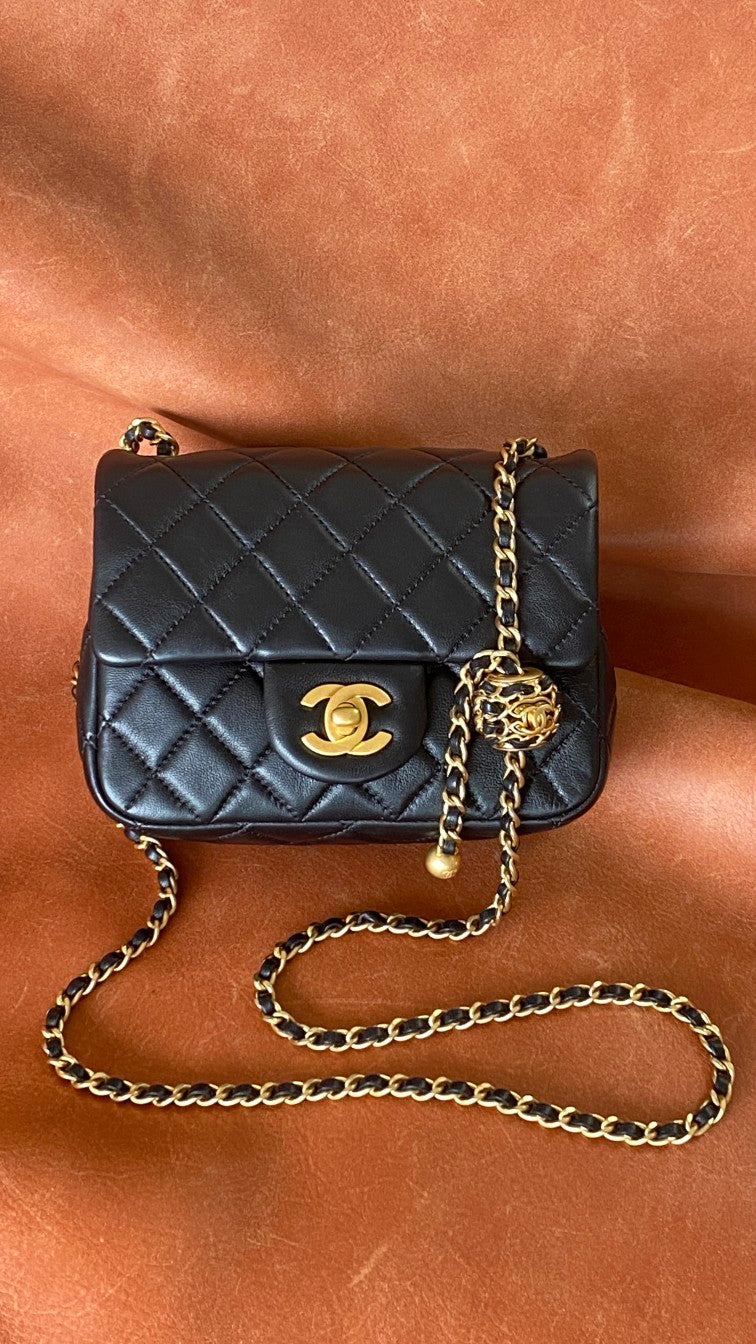 CHL Classic 7. Black Travel Bag