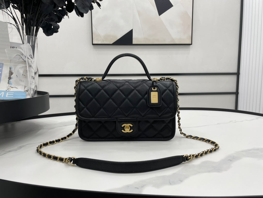 CHL 9. Black Travel Bag