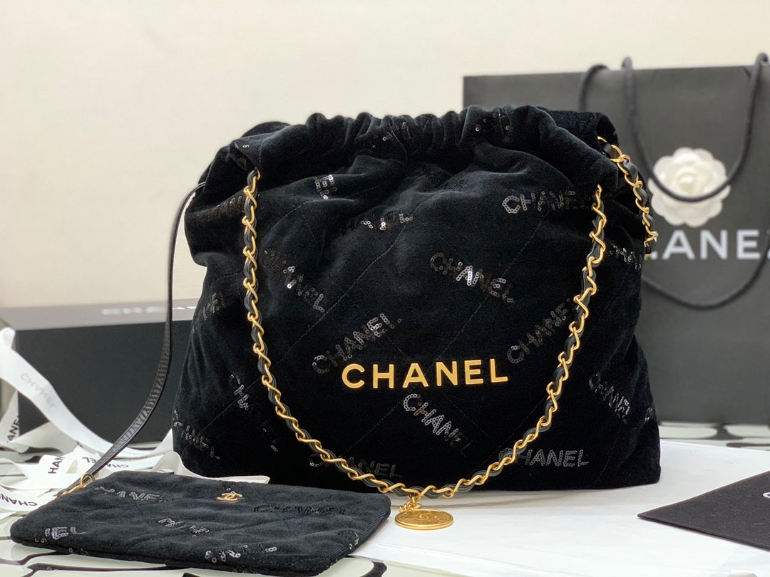 CHLMedium CHL22 , ’s 16in Black Handbag