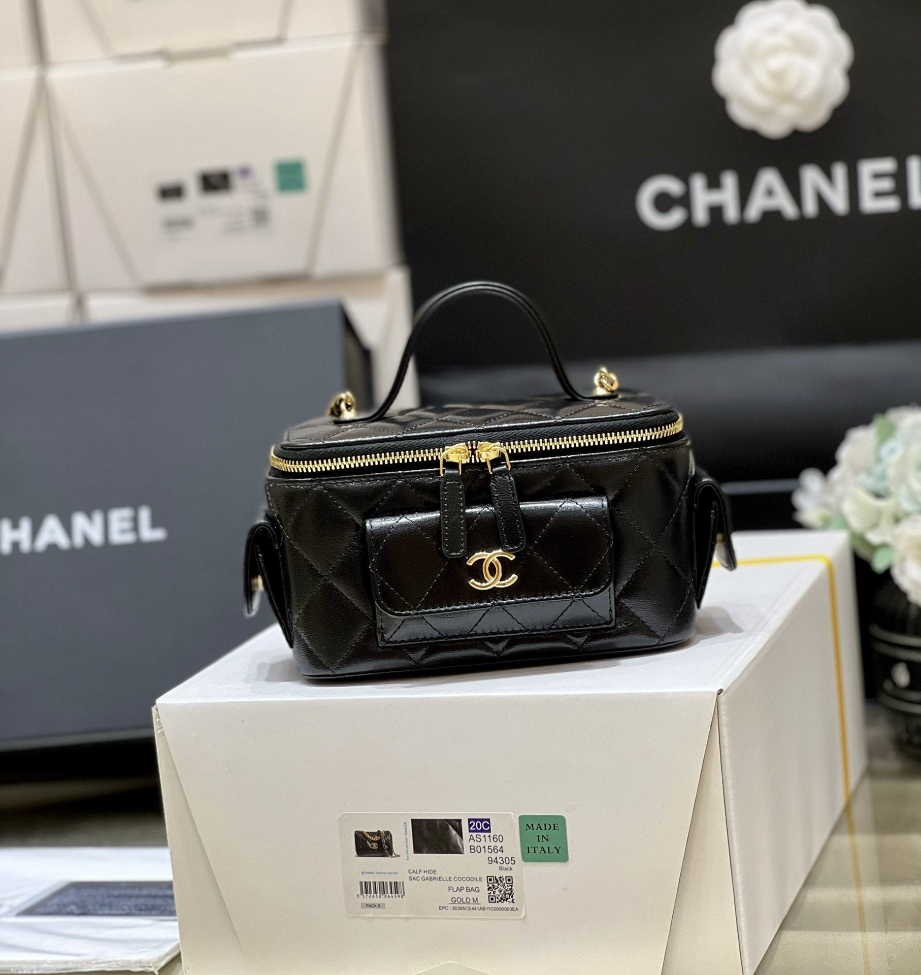 CHLVanity Strap , ’s 6in Black Handbag