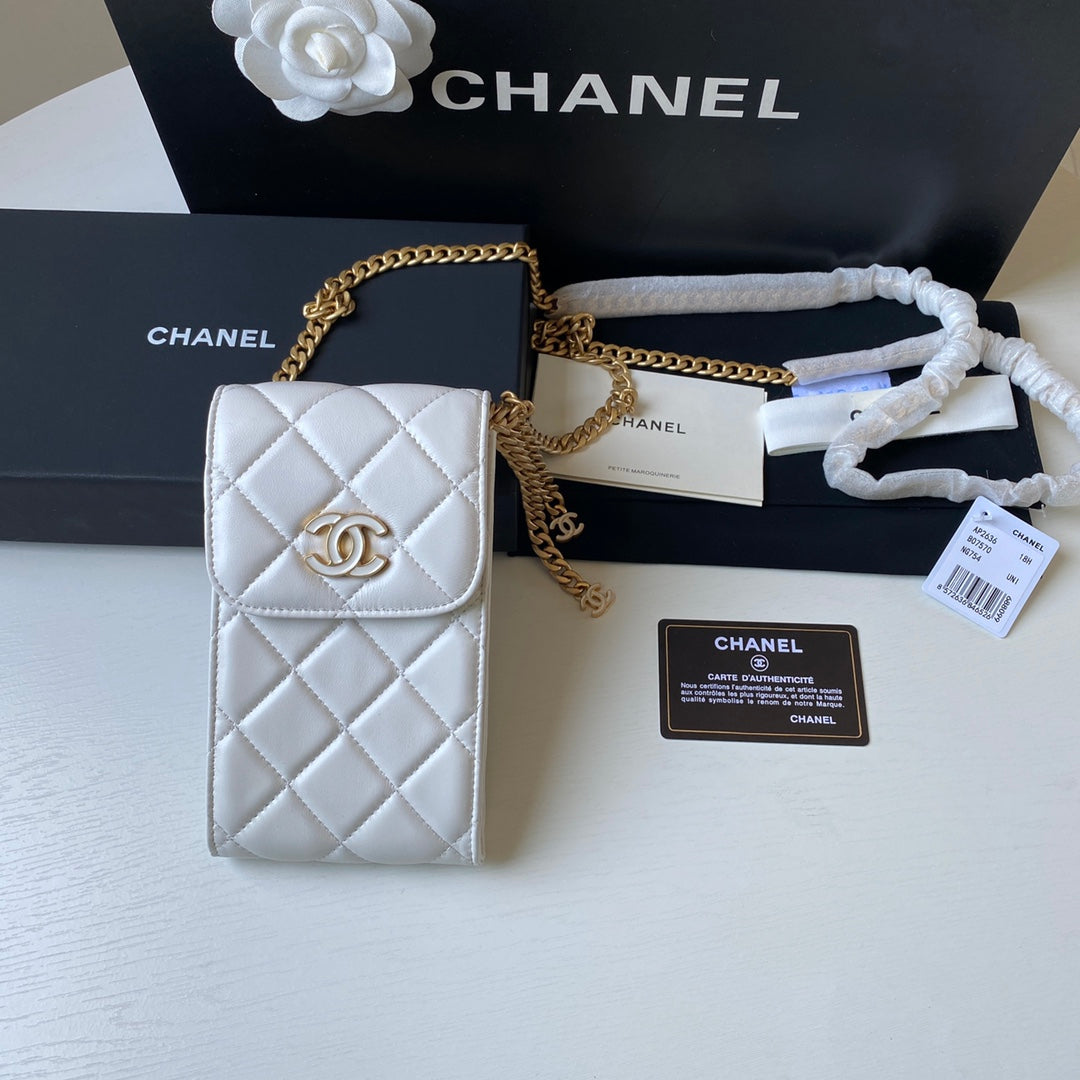 CHLPhone Holder 15cm 6in White Handbag
