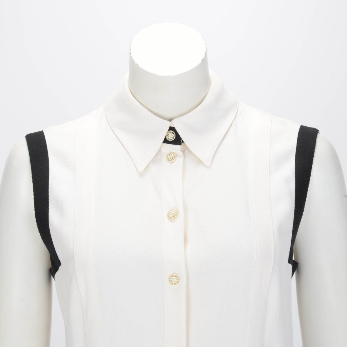 Chanel Ecru & Black Crepe Detail Trim Top FR 40 Accessory