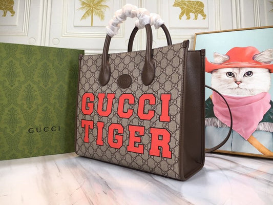 EN - Luxury GCI 569 Travel Bag