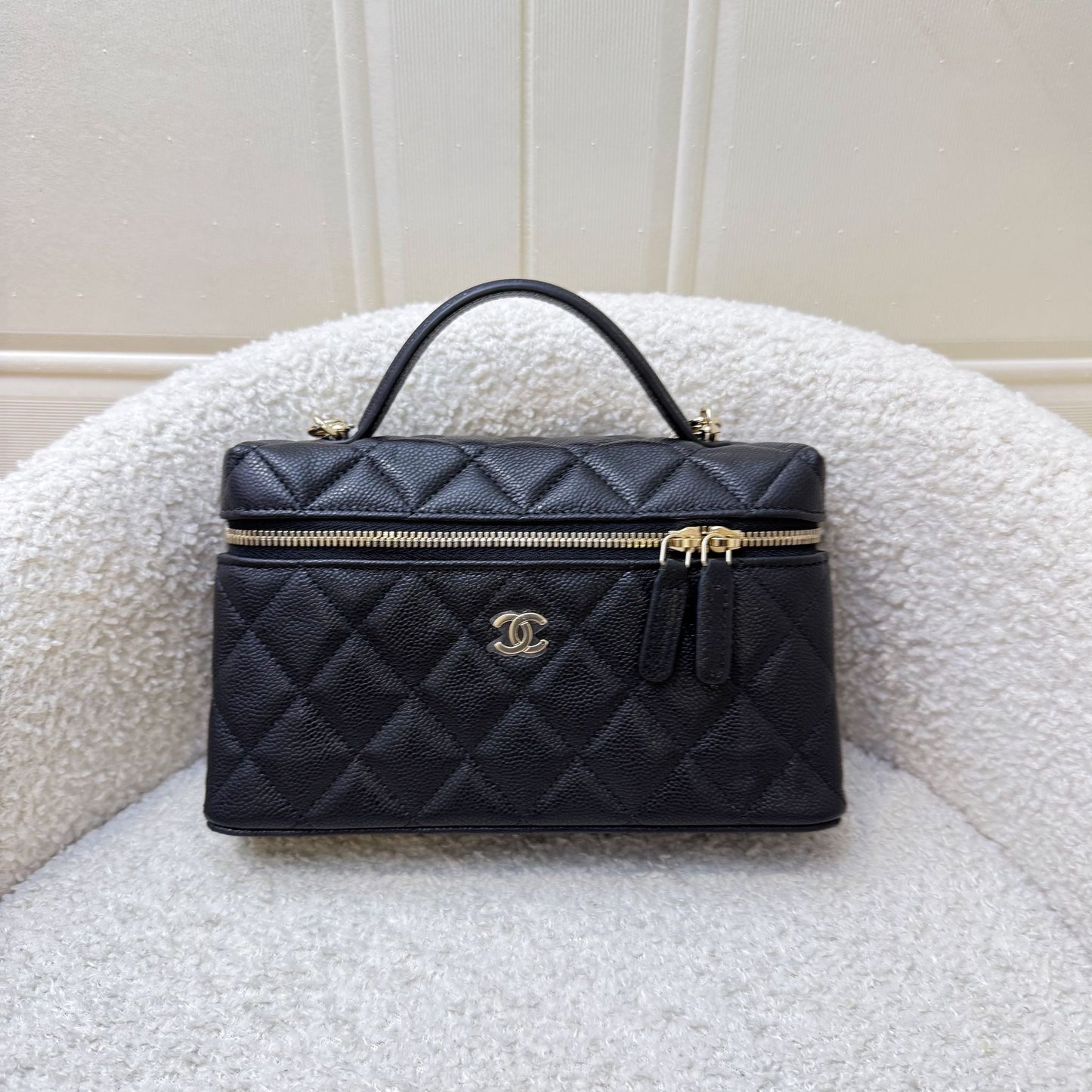 Chanel [BN - Local Full Set - Mar 2026] Vanity / Clutch with Chain (LP Style Bag) in Black Caviar and GHW