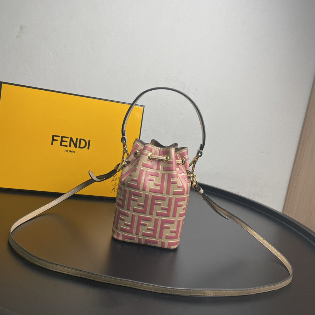Mon Tresor Pink Mini Travel Bag