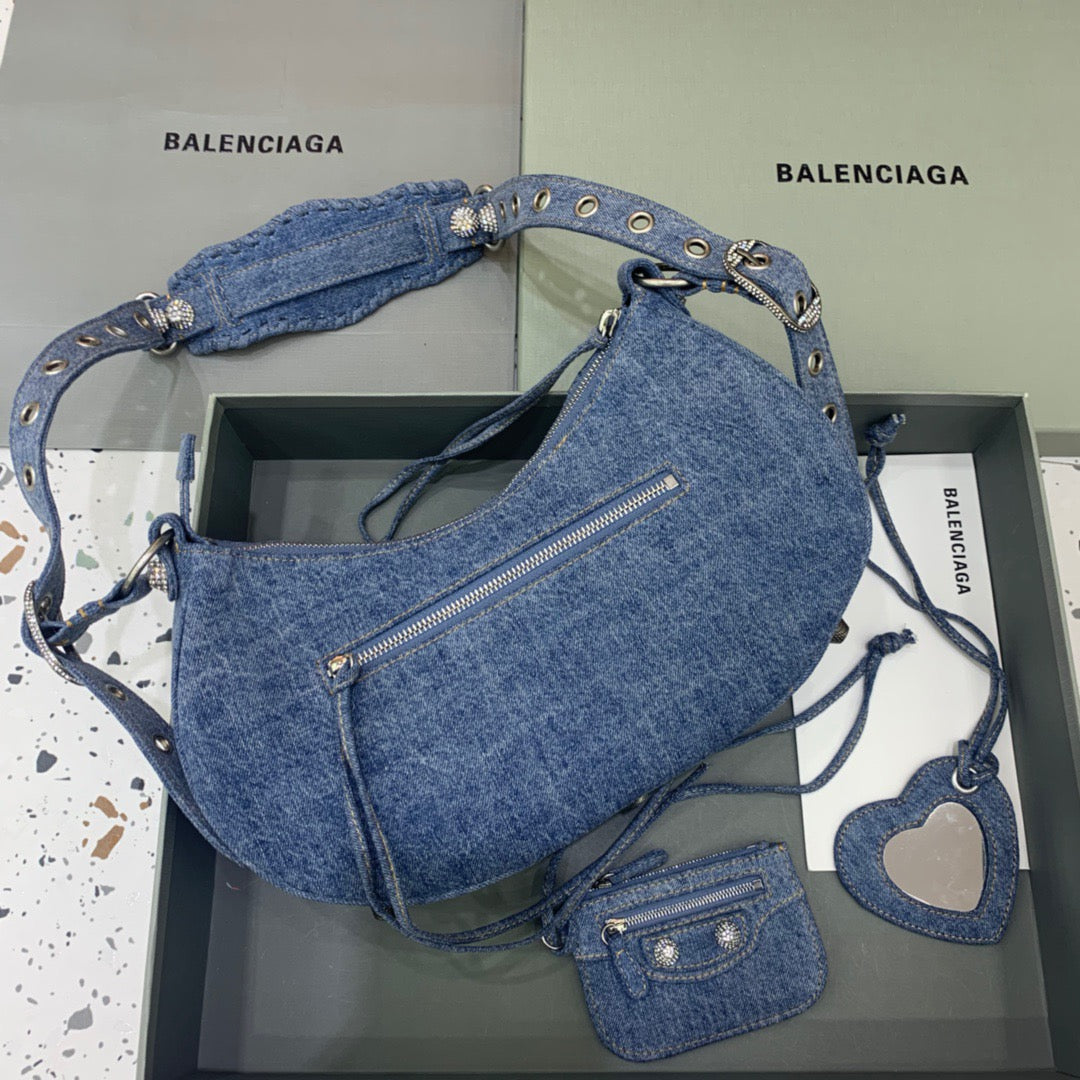 Top Quality Le Cagole Xs Shoulder Bag Blue