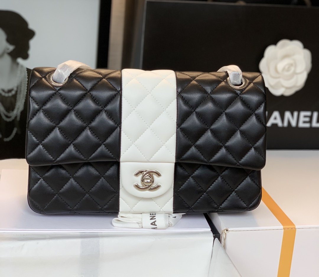 CHLMini 9.8in 25cm Black White Flap Mini Bag