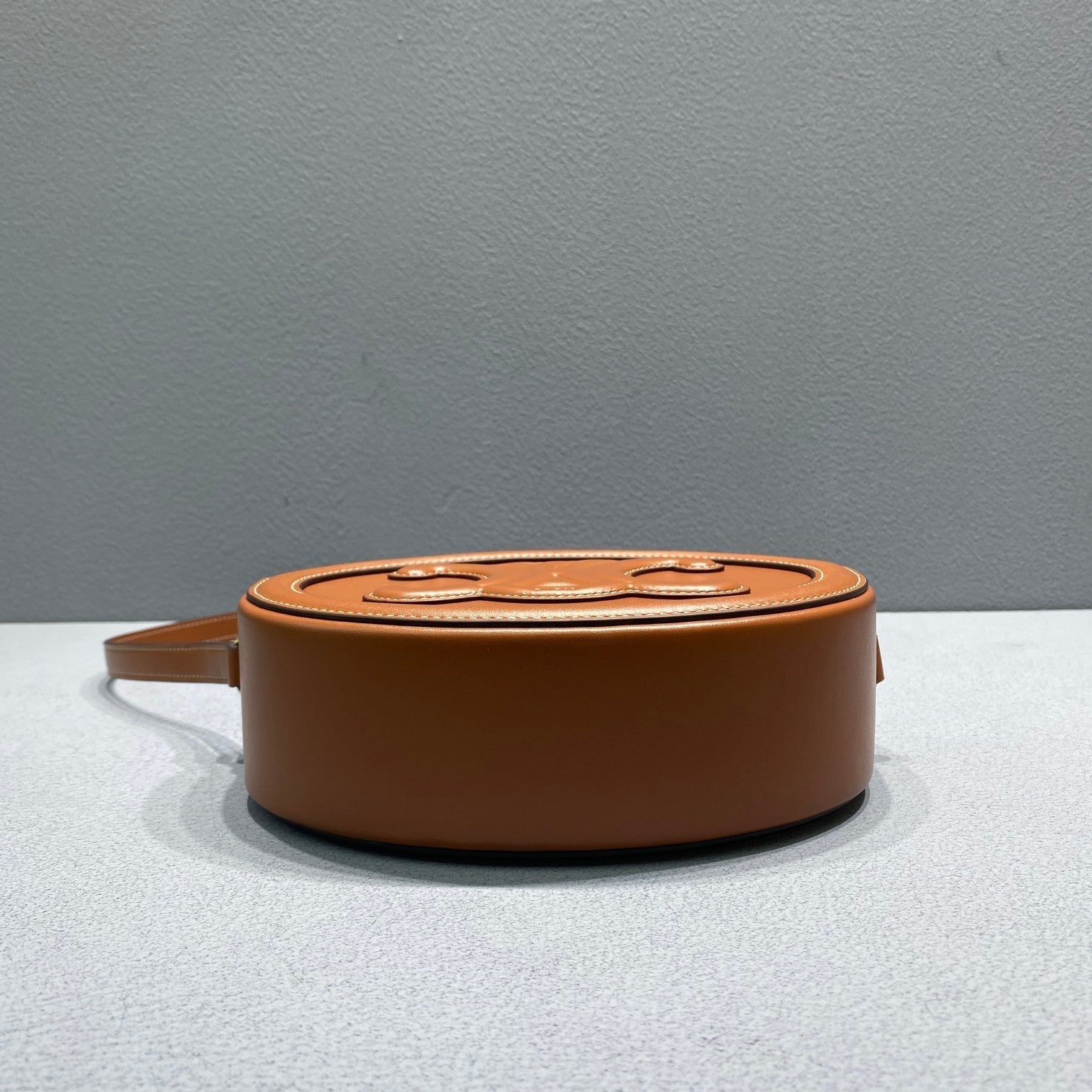 Top Quality Oval Bag Cuir Triomphe For Brown Travel Bag
