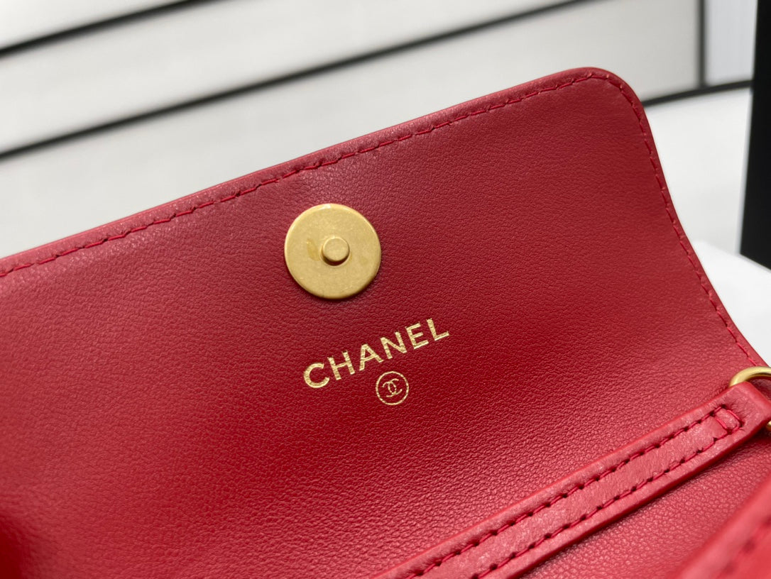 CHL Classic Top Qualitystressed 4.7in Red Travel Bag