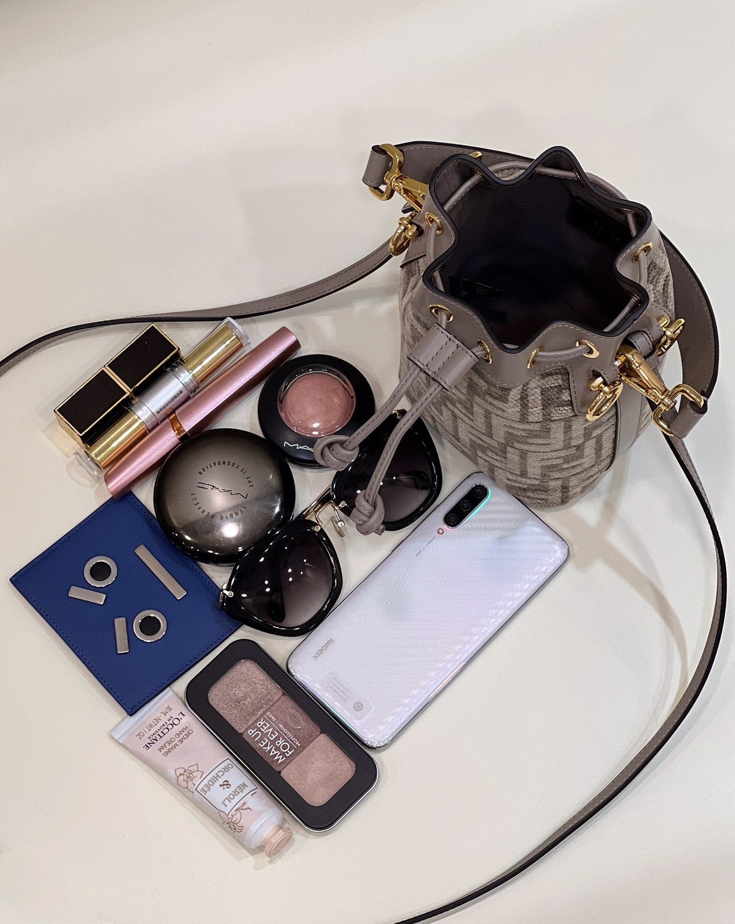 Top QualityTop Quality Mon Tresor Beige Small Handbag