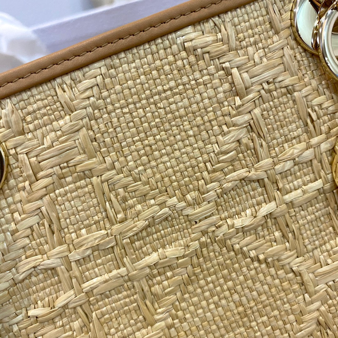 MeTop Qualityum Lady Natural Cannage Raffia Brown Handbag