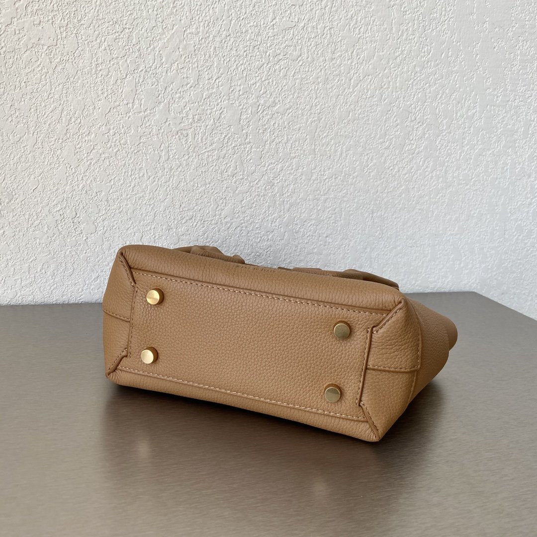Top Quality Arco Almond For Women Women Mini Travel Bag