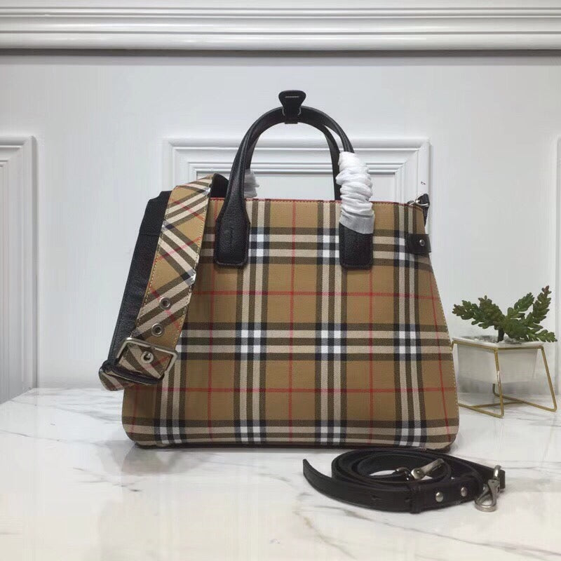 Top Quality Ho Check Derby Banner Purse Black Medium Tote Bag