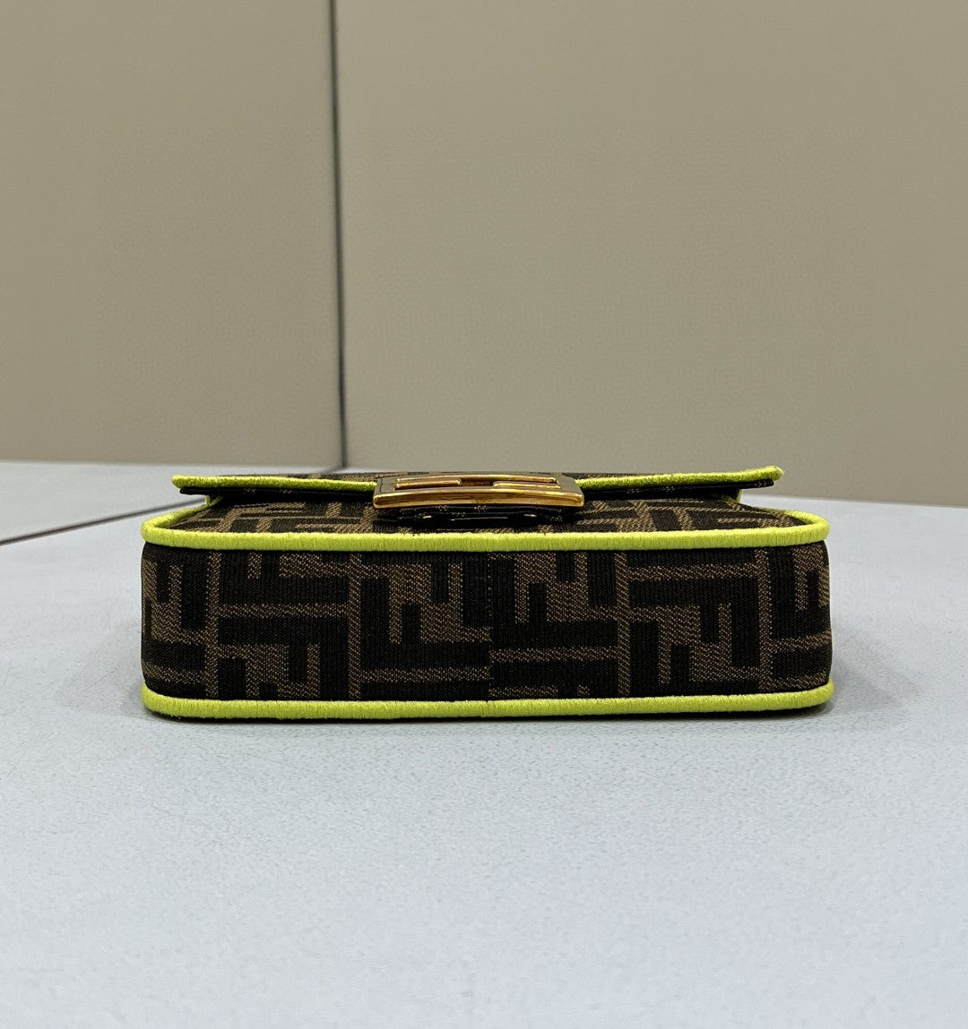 Top QualityTop Quality Baguette Fabric Brown Small Handbag Bag 18Cm7In