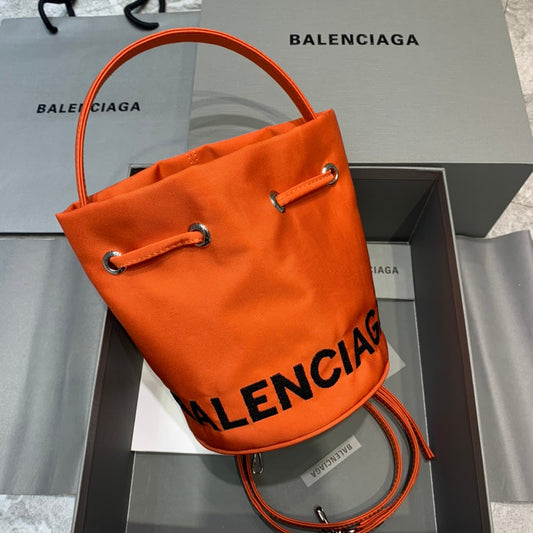 Balen Le Cagole Metop Qualityum Bag In Bucket Bucket Bag 118In30Cm 4111