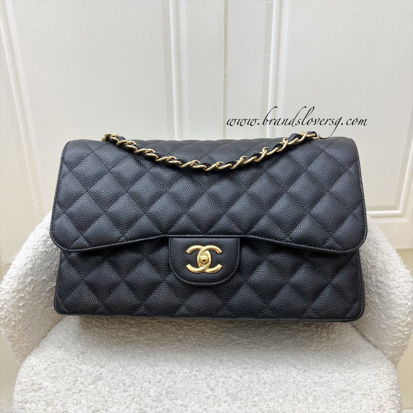 Chanel Jumbo Classic Flap DF in Black Caviar and GHW Accessory