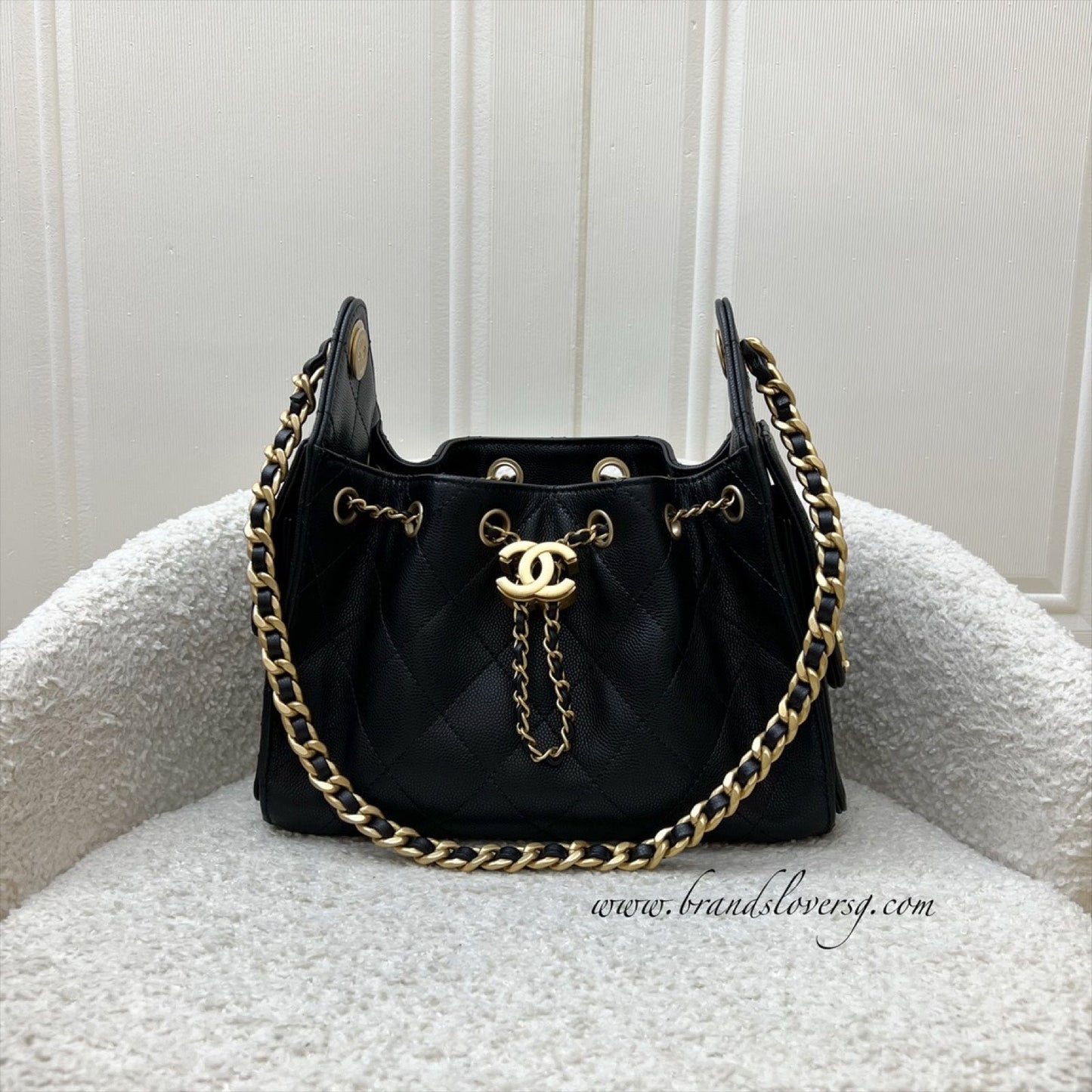 Chanel [BN - Jan 2026] 25 Mini Hobo Bag in Black Caviar and AGHW (Model: )