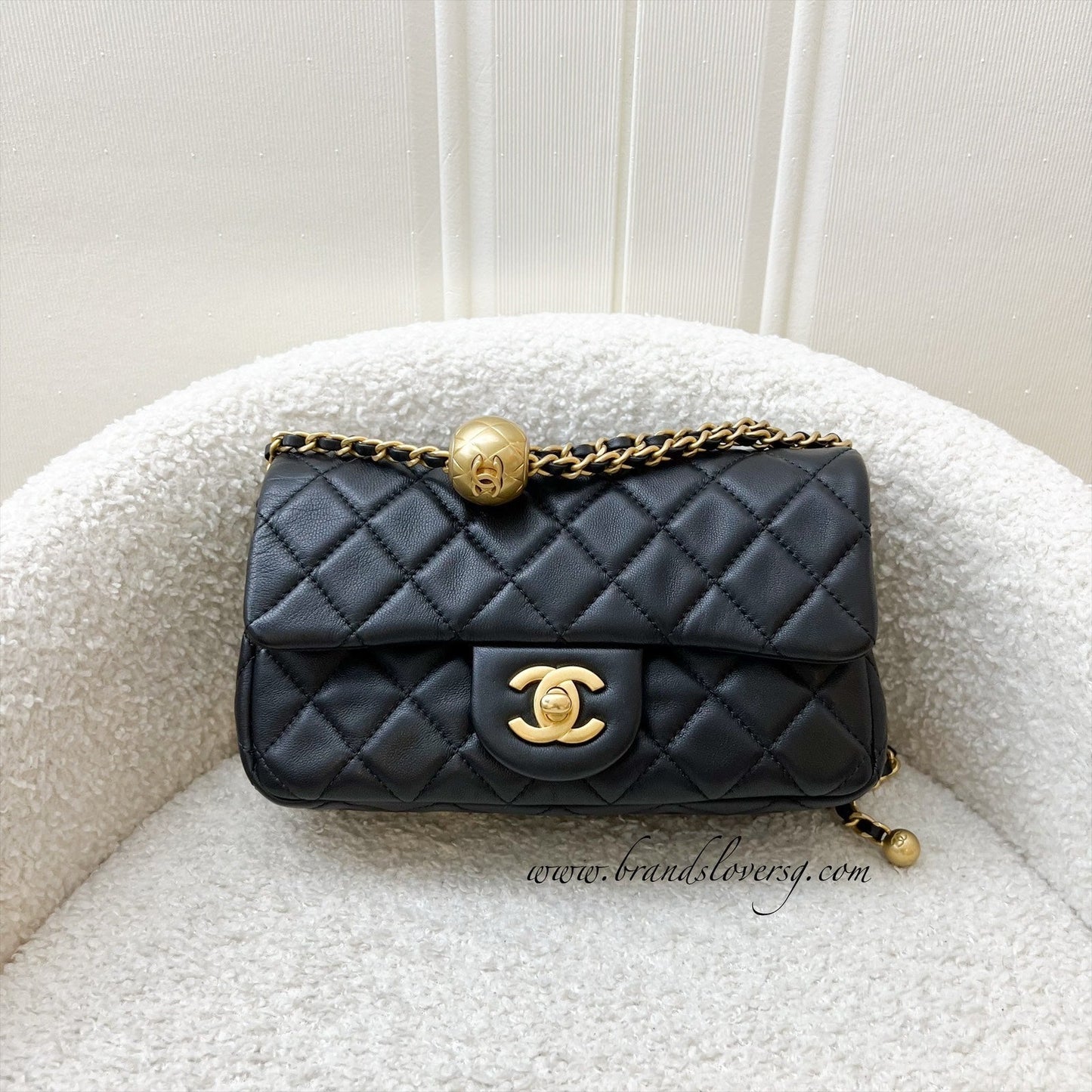 Chanel Pearl Crush Mini Rectangle Flap in Black Lambskin AGHW () Accessory