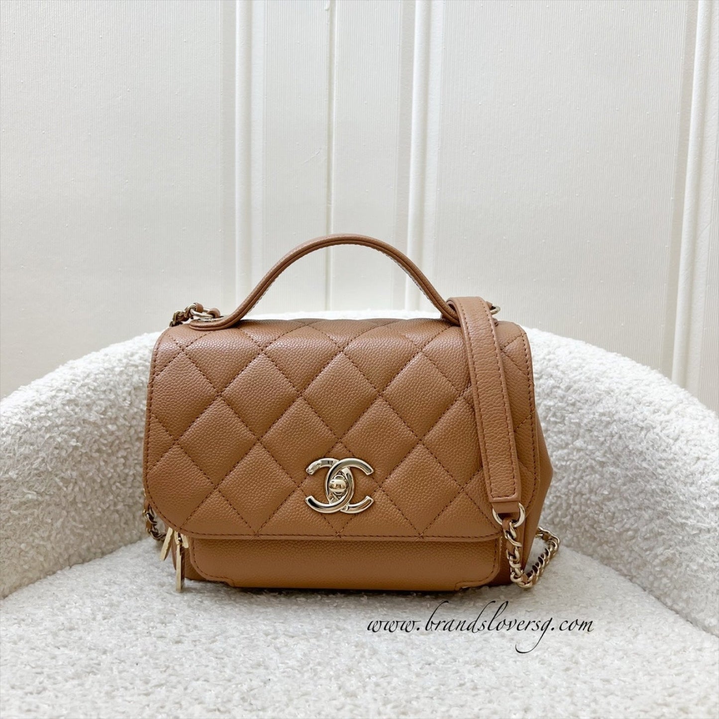 Chanel Small Business Affinity Flap in Caramel Caviar and LGHW (Model: ) Accessory