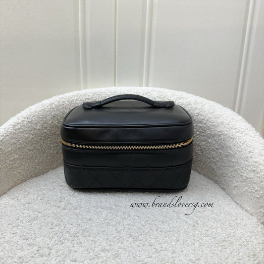 Chanel Travel Vanity Bag in Black Lambskin GHW