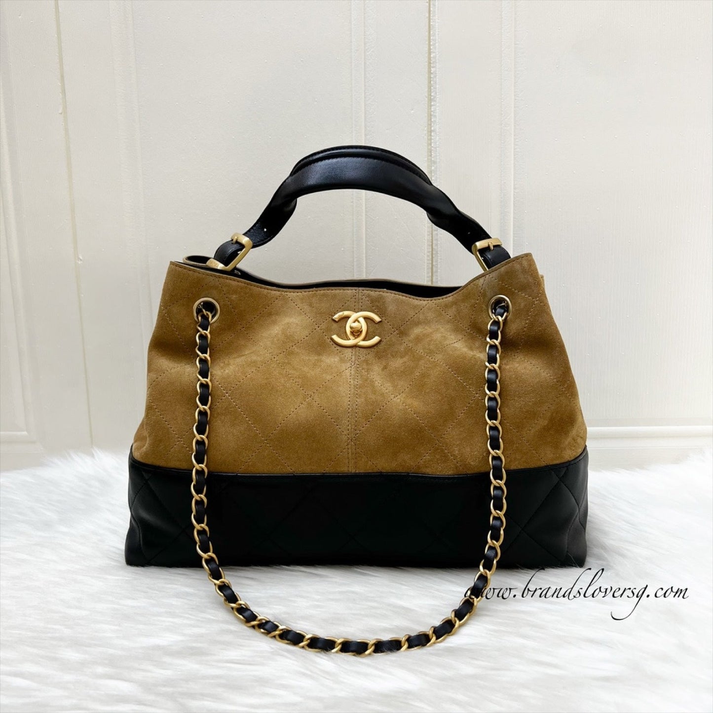 Chanel Two-Tone Tote Bag in Light Brown Suede, Black Calfskin and AGHW (Model: )