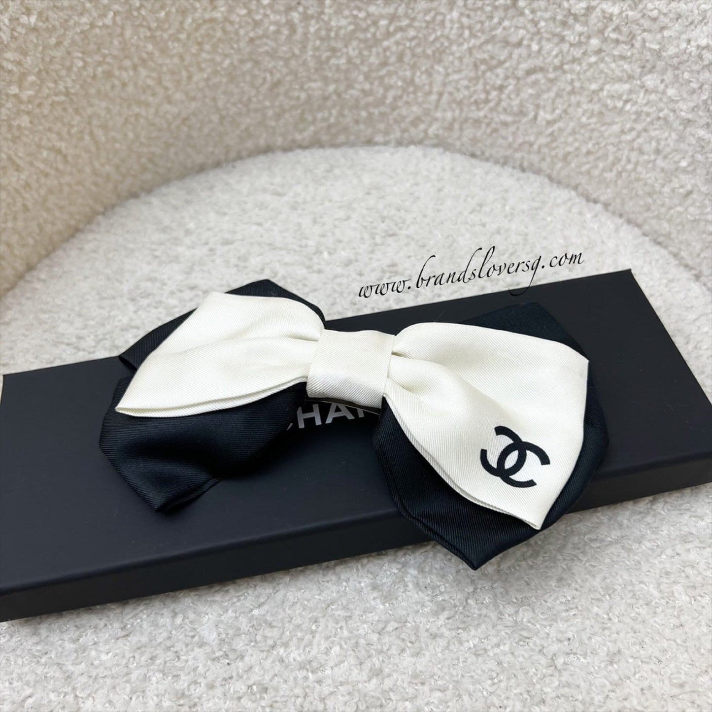 Chanel Bow Barrette Hair Clip in Black and Off White Fabric Accessory