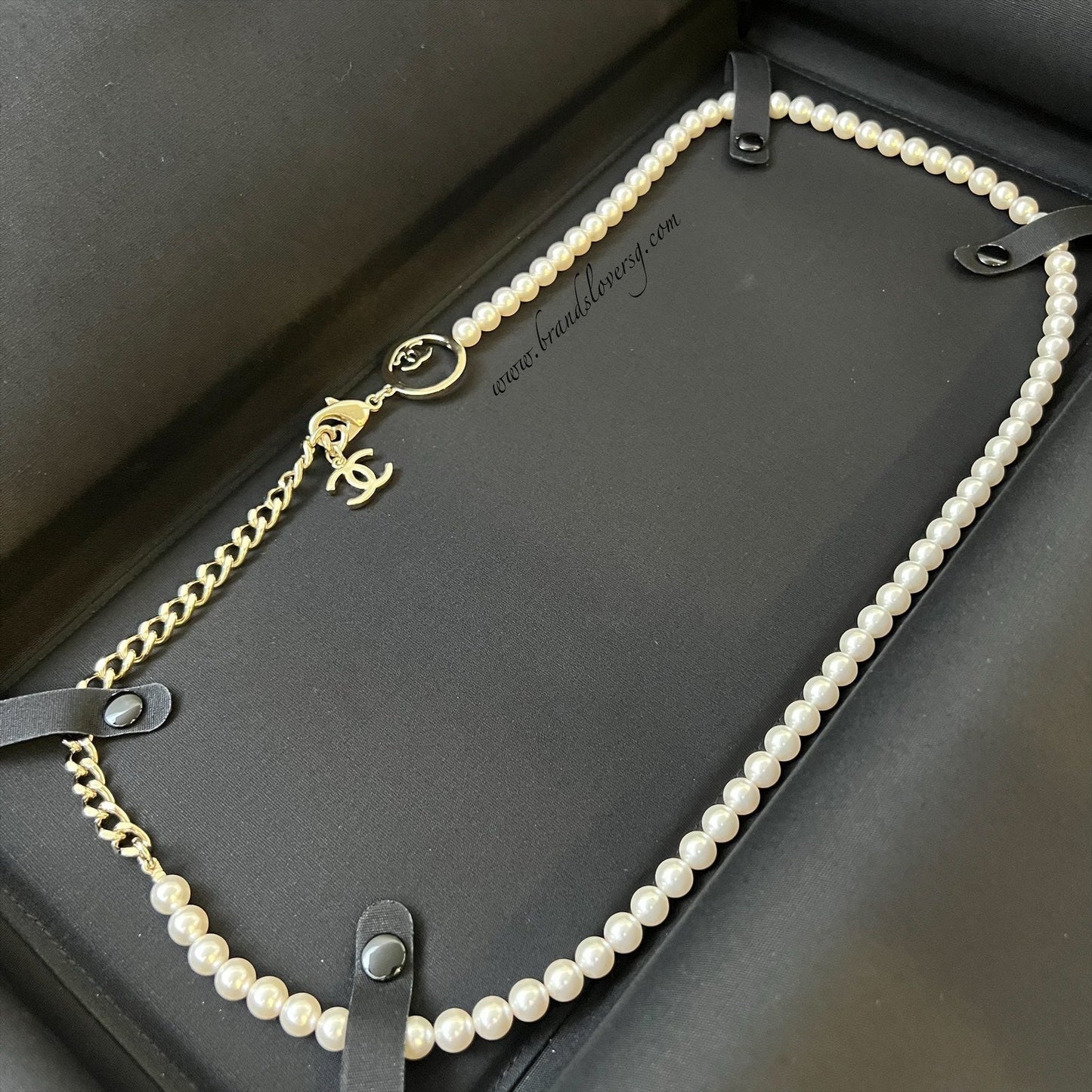 Chanel Chain Waist Belt with Pearls and CC Logo in GHW