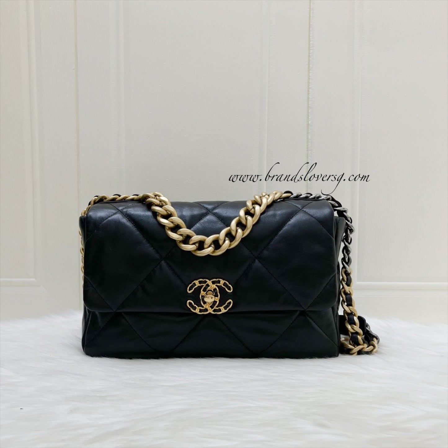 Chanel 19 Medium / Large Flap in Black Goatskin and 3-tone HW Accessory