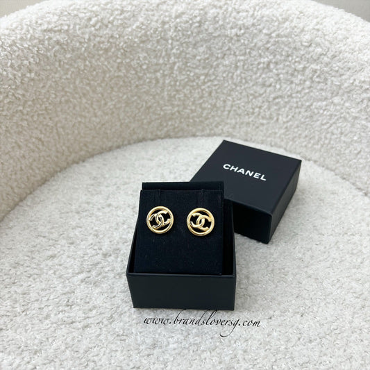 Chanel Round Earrings with CC Logo in GHW (Model: ) Jewelry