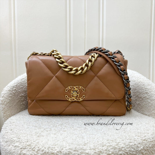 19 Small Flap in Caramel Lambskin and 3-tone HW (Model: ) Accessory Signature