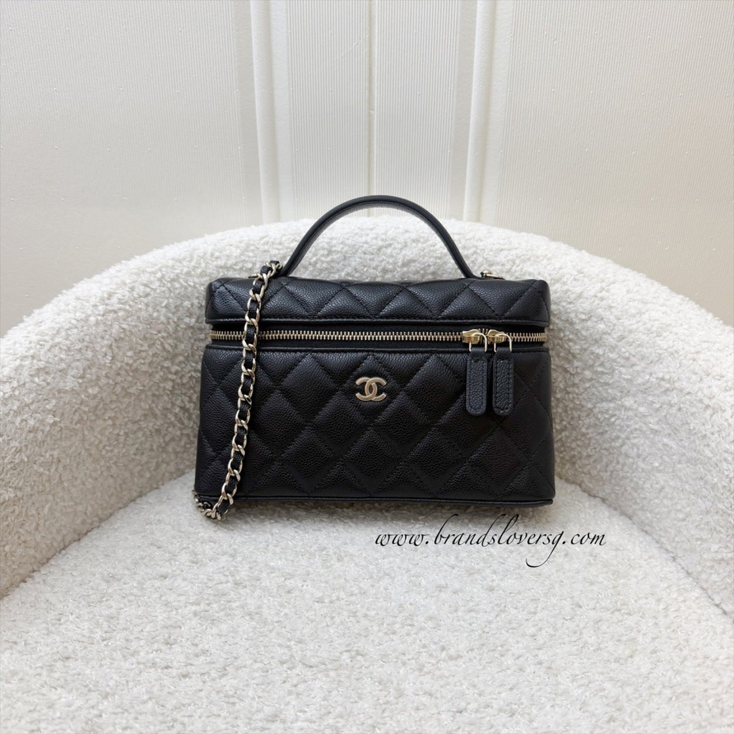 Chanel [Local Set - Oct 2025] Vanity / Clutch with Chain (LP Style Bag) in Black Caviar and LGHW (Model: )