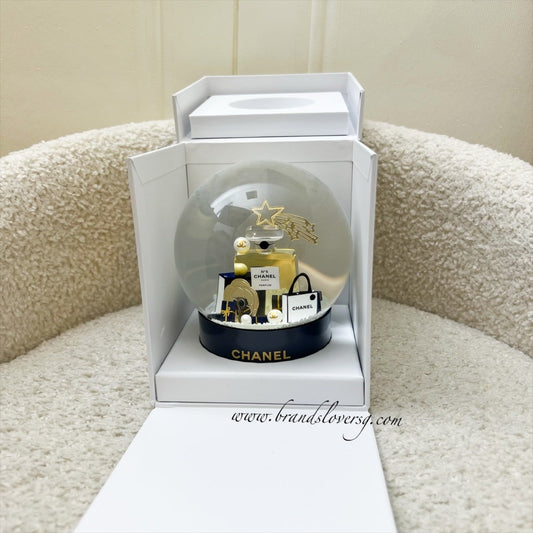 Chanel 2025 VIP Gift No.5 Perfume Snow Globe Accessory