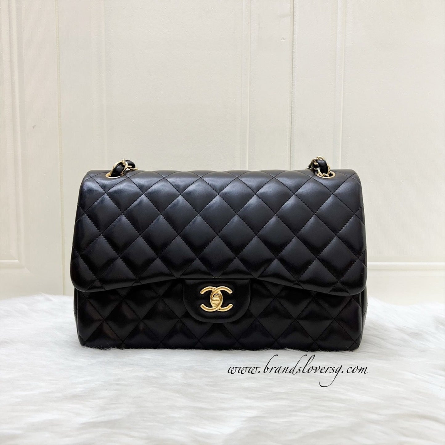 Chanel Jumbo Classic Flap DF in Black Lambskin and GHW Accessory