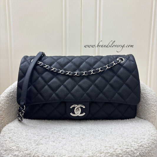Chanel Easy Caviar Jumbo Flap in Black Caviar and SHW Accessory