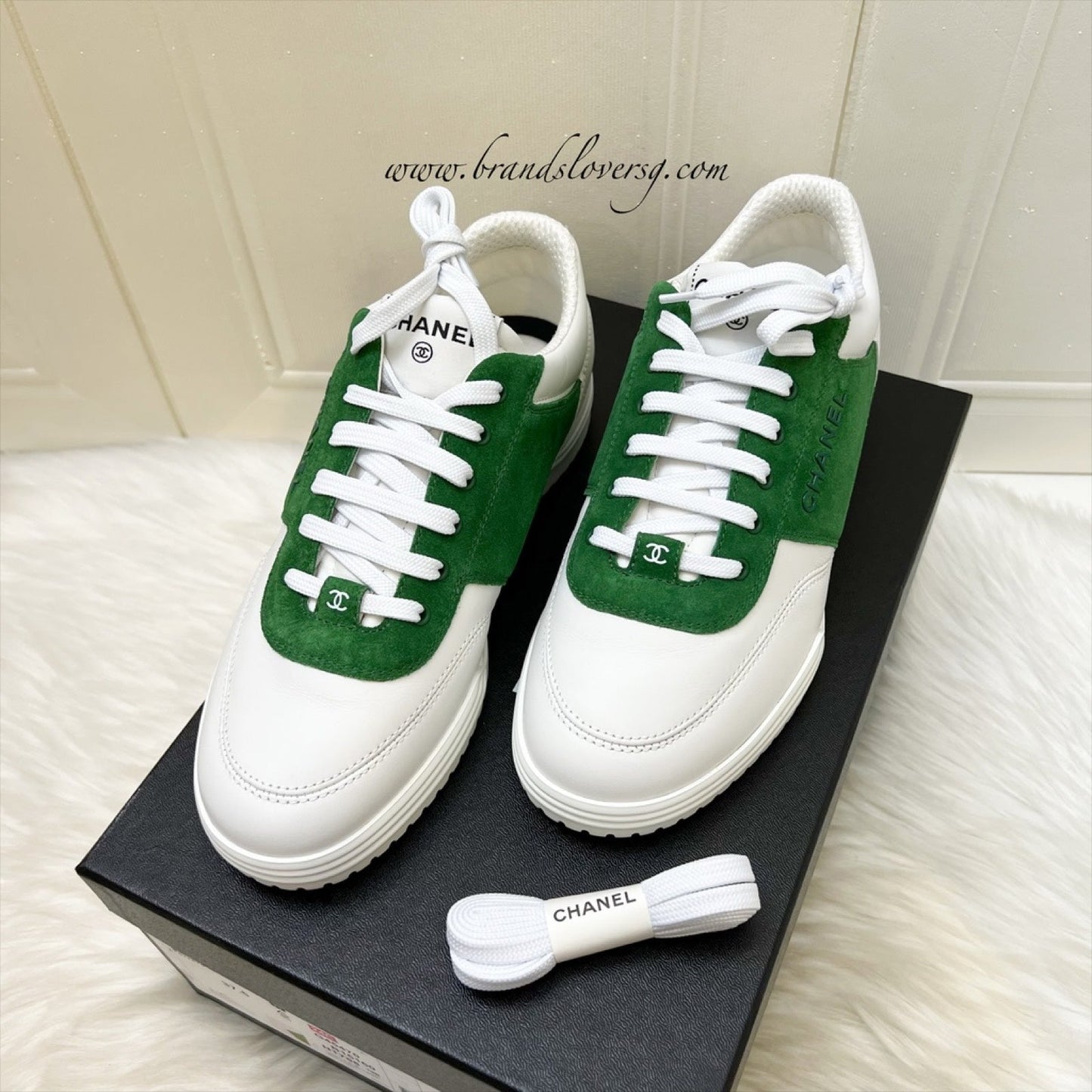 Chanel Sneakers in White Calfskin and Green Suede Sz 37.5 (Model: )