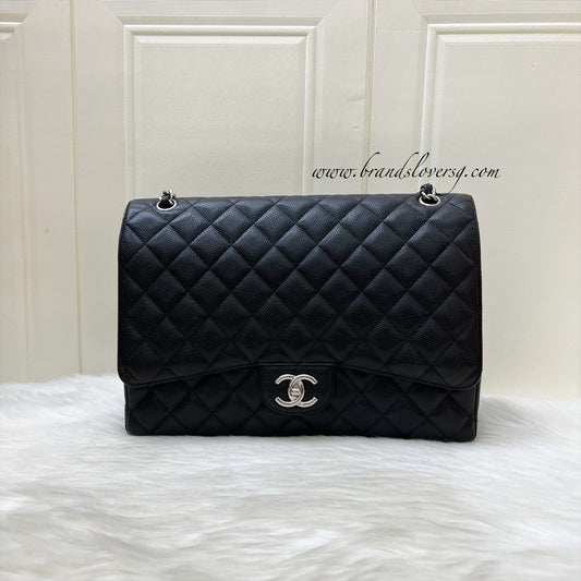 Chanel Maxi Classic Flap DF in Black Caviar and SHW Accessory