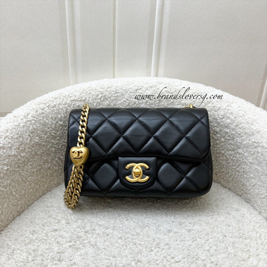 Chanel Heart Adjustable Chain Mini Flap Bag in Black Lambskin and AGHW (Model: )