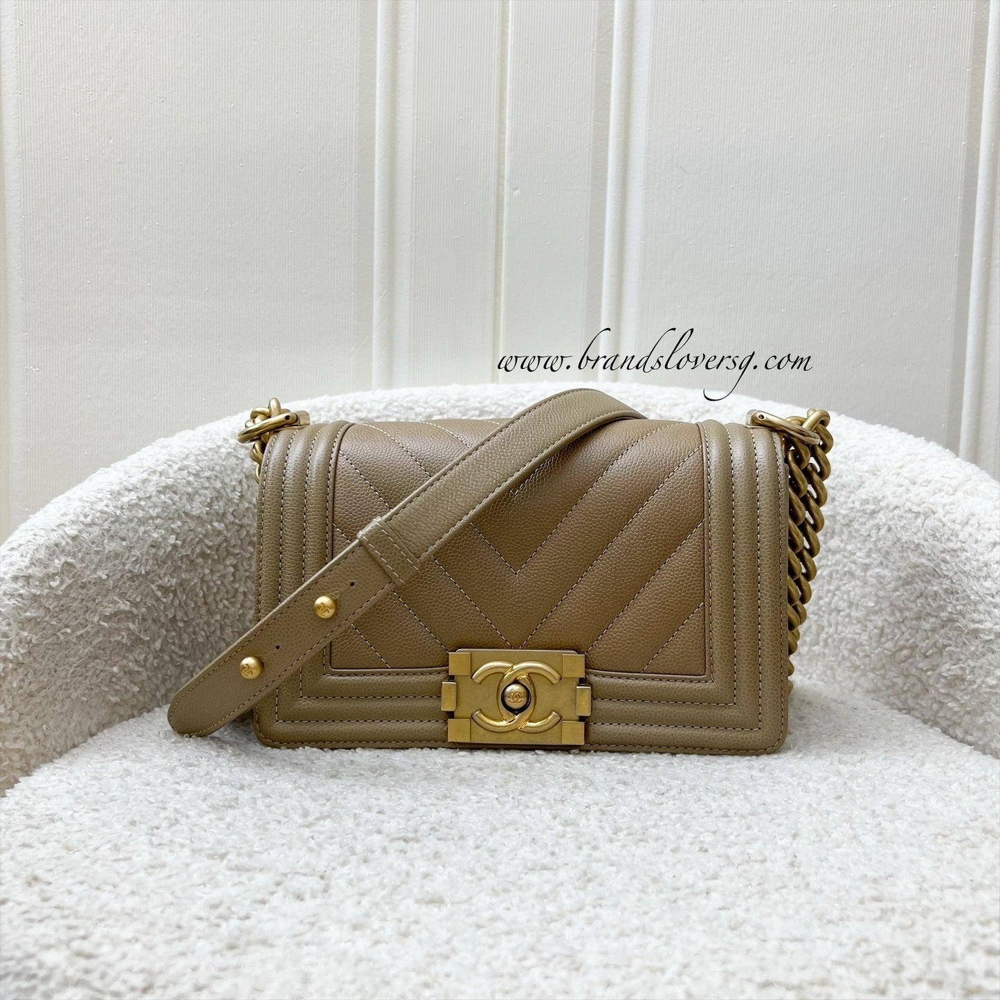 Chanel Small Boy Flap in Chevron Quilted Beige Caviar and AGHW Accessory