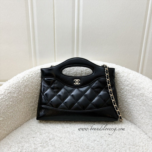 31 Nano Shopping in Black Shiny Calfskin and LGHW (Model: ) Accessory Signature