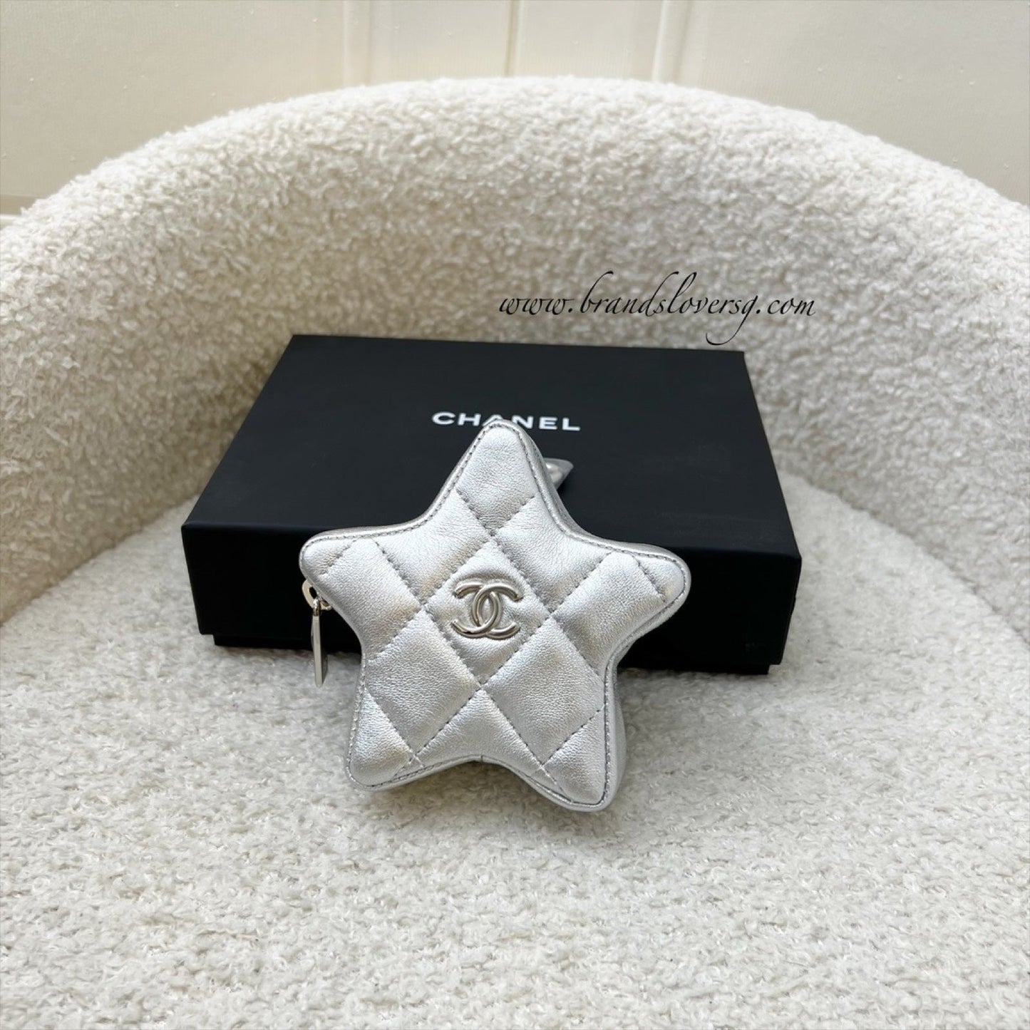 Chanel VIP Gift Star Pouch Charm in Iridescent Silver Lambskin and SHW